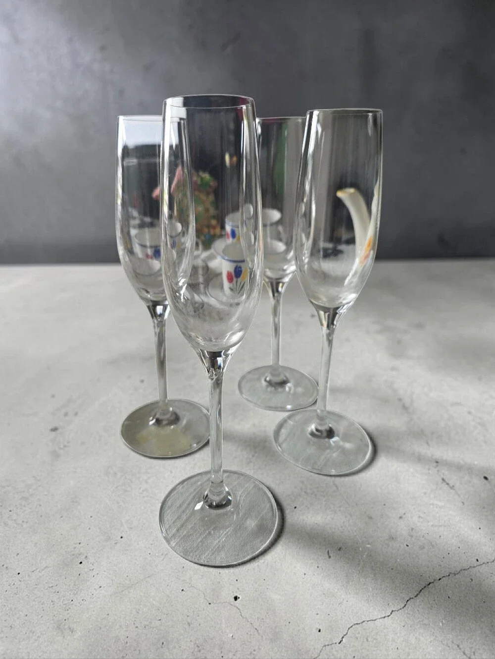 Clear Glass Champagne Flutes - Set of 4